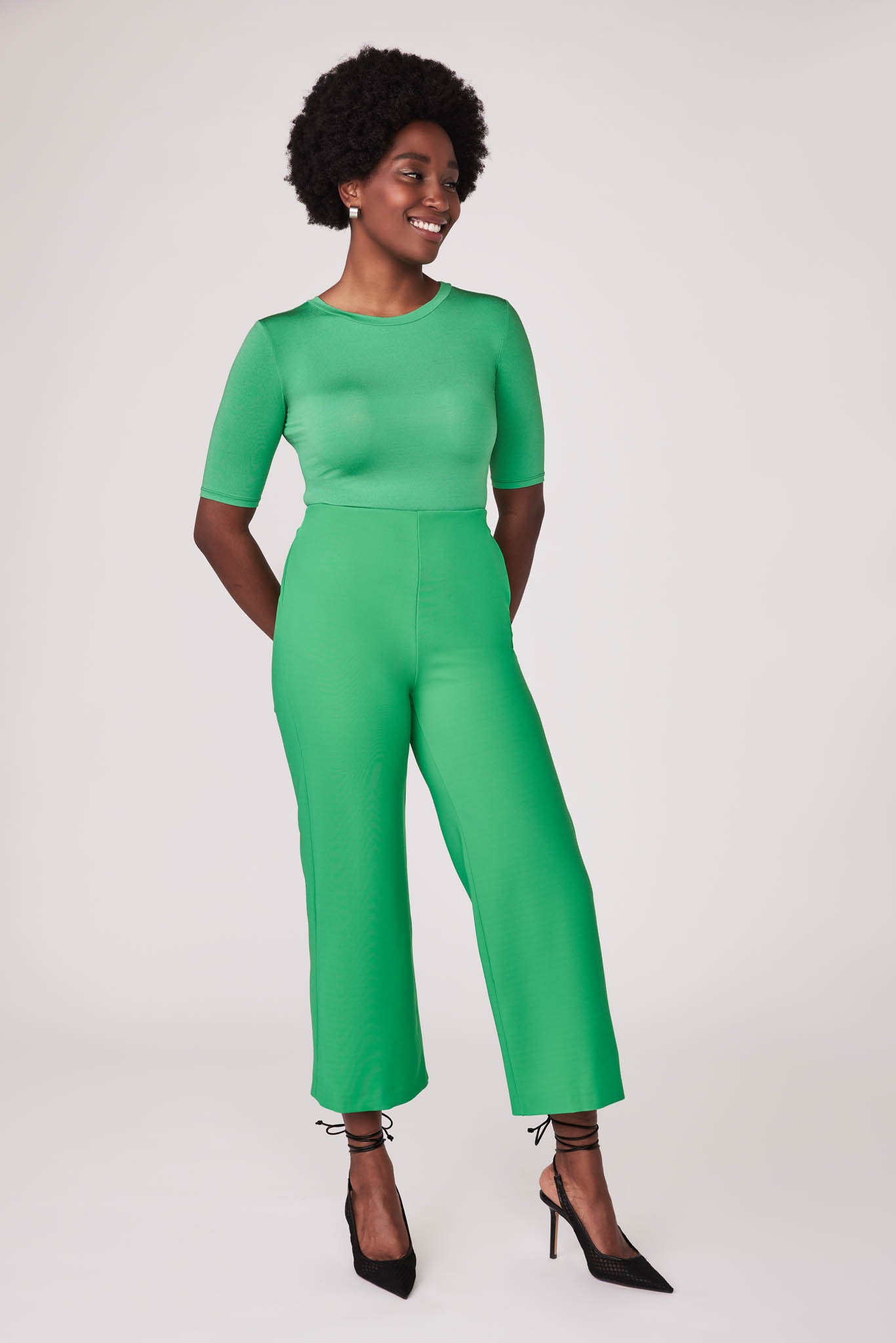 Aarti-shirt-adelaide-crop-kiwi-front.