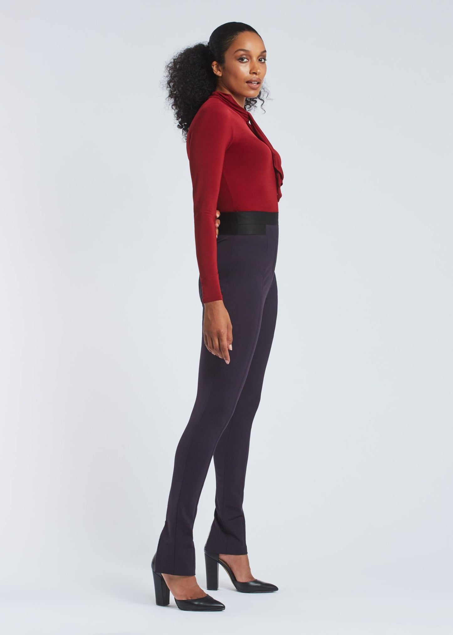 Whitney pullover crimson side view.