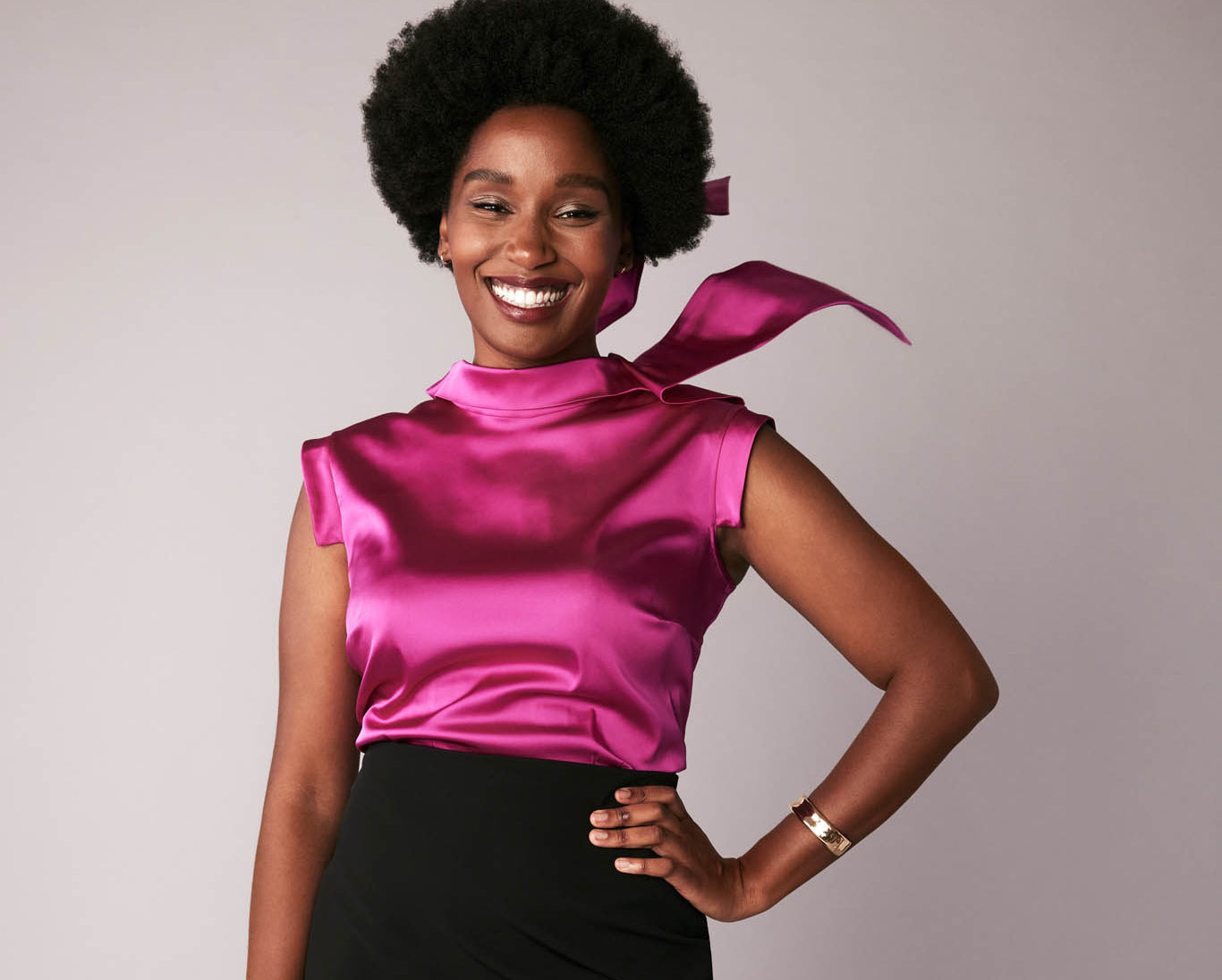 Flattering Tops for Large Busts Miriam Baker Miriam Baker