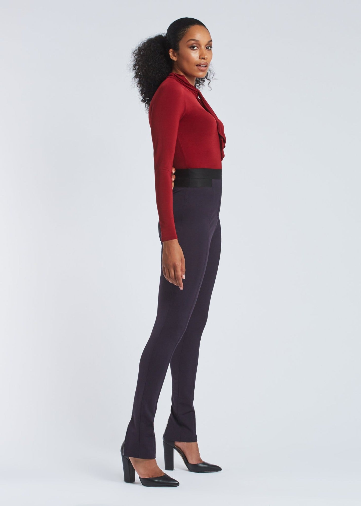 Whitney pullover crimson side view. 